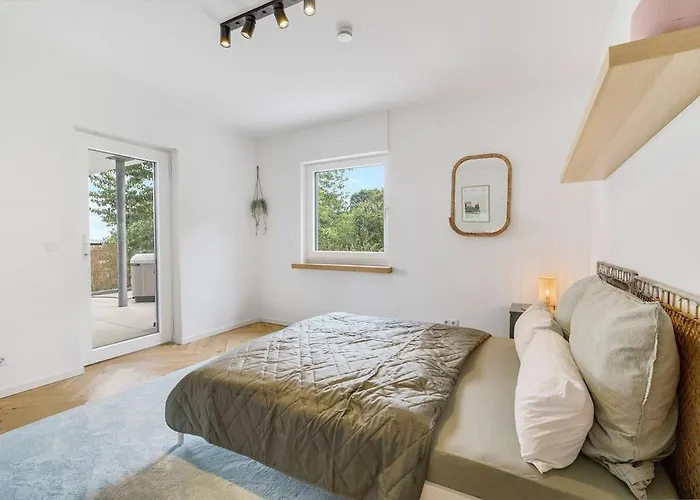 Luxury House With Exclusive Views *